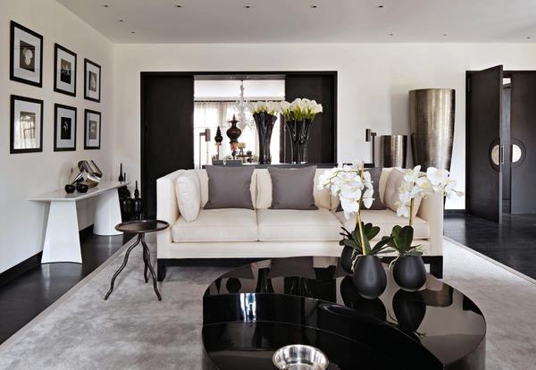Главное преимущество черно-белой гостевой комнаты в том, что такой дизайн будет оставаться актуальным во все времена