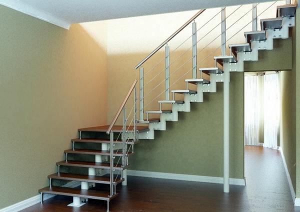 В том, как выбрать модульную лестницу, нет ничего сложного
