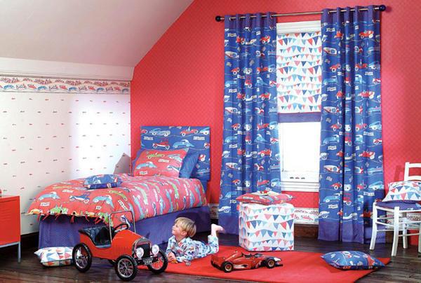 Выбор штор для детской комнаты должен быть особенно тщательным: здесь уже не получится сэкономить на качестве материала