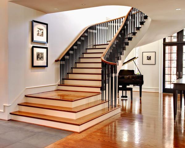 Габариты балясины должны соответствовать размерам лестницы и вписываться в дизайн помещения