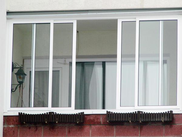 Сдвижные пластиковые окна для балкона -