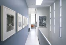 Aesthetic-improvement-hallway-photo-05