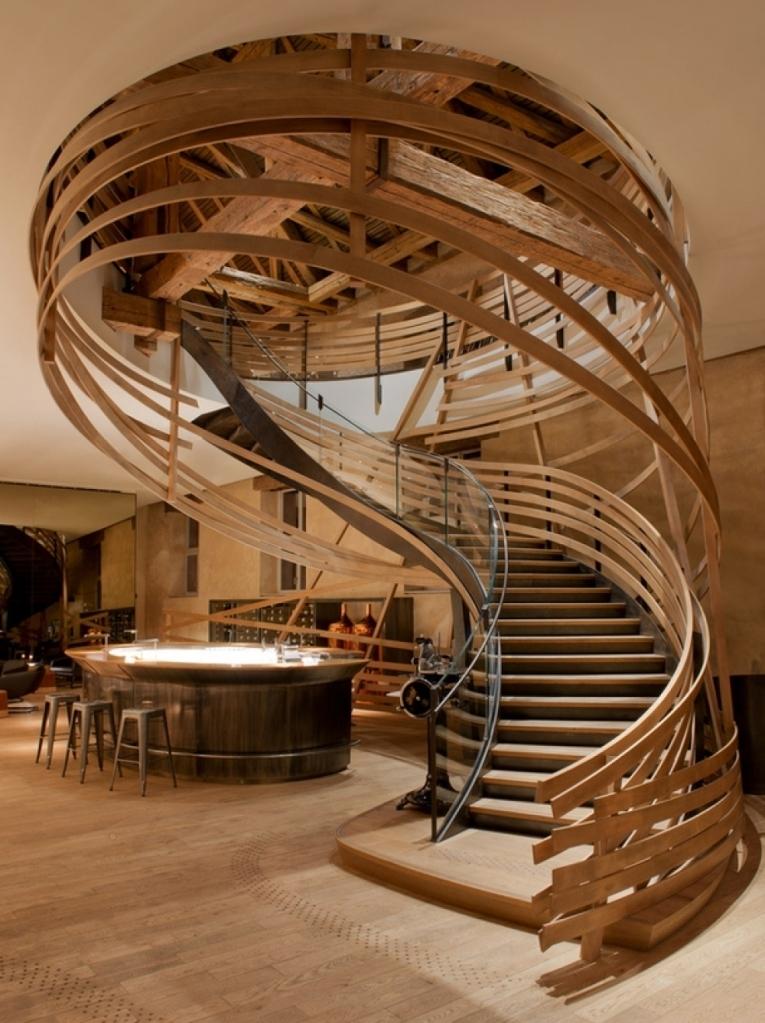 необычные деревянные лестницы