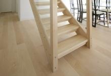 Bespoke-Timber-Staircase-gal-7