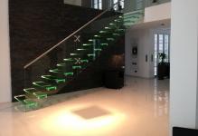 ALL-GLASS-STAIRCASE-WITH-LED-Glass-and-Stainless-Siller-Treppen-89623-rel2d4476f2