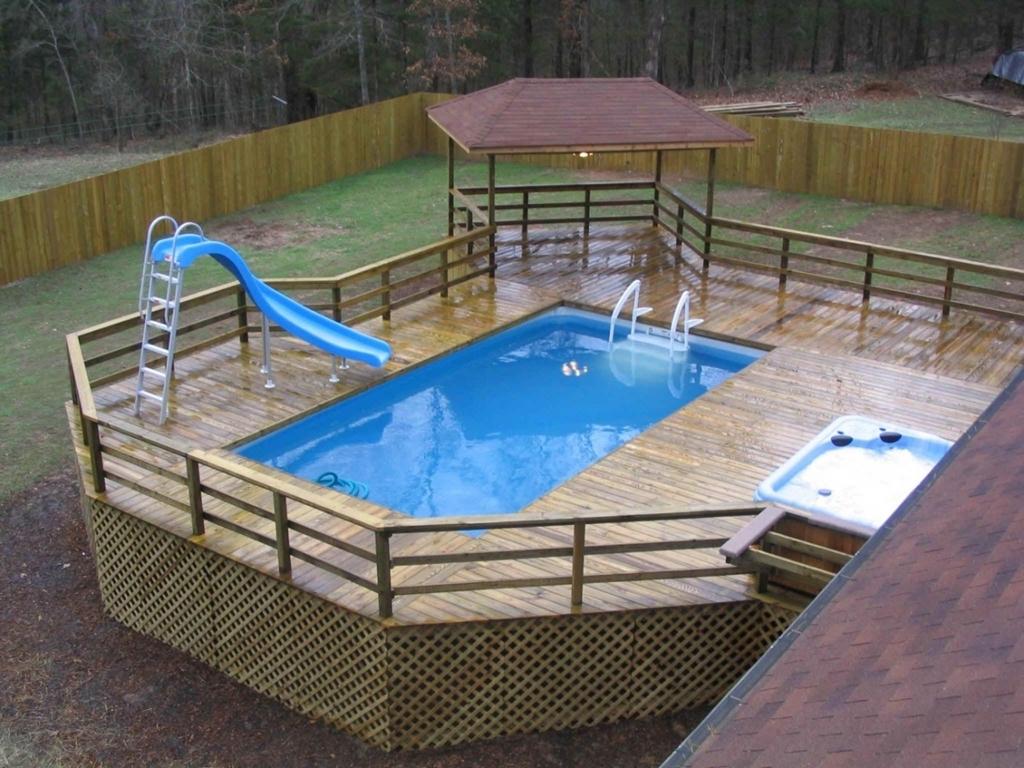 бассейн с подиумом на даче фото