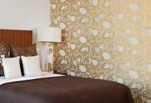 1091-contemporary-and-warm-bedroom-wallpaper-design-family-style-by1440x900