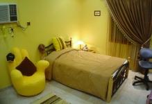 yellow-bedroom-wall-color-paint-ideas