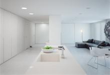 dizajn-beloj-kvartiry-studii-v-stile-minimalizm13