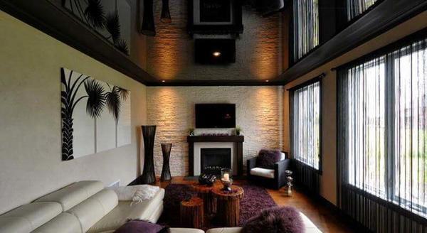Черные потолки придают комнате необыкновенного стиля и выглядят очень дорого