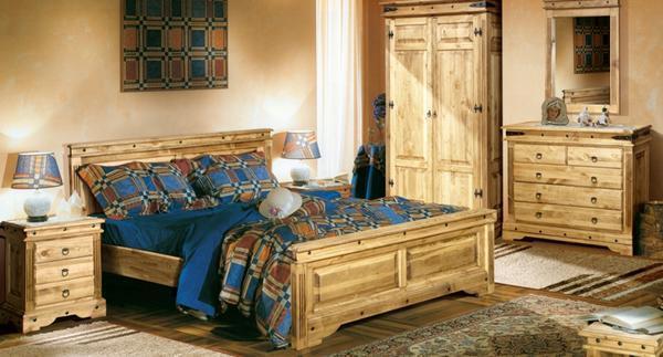 Деревянная мебель в интерьере спальне - классика жанра, которая никогда не стареет и долго радует глаз своей красотой и надежностью