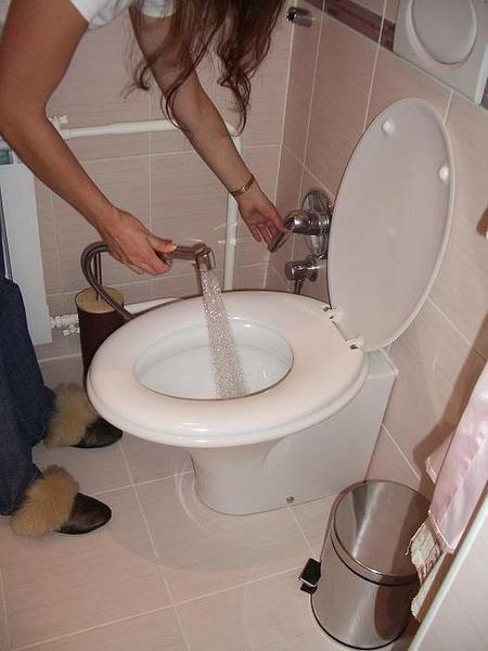 Гигиенический душ – удобное устройство как для раздельных так и совмещенных санузлов