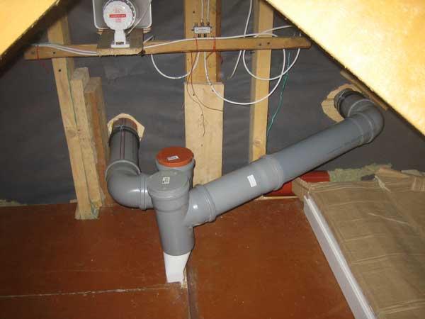 Вентиляция в частном доме из канализационных труб и комплектующие пластиковые