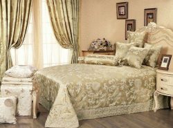 Правильно подобранные портьеры в спальню помогут сделать ее дизайн необыкновенным и стильным